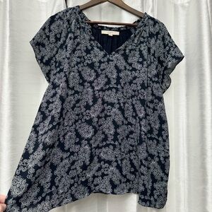Navy Blue Floral Print Short Sleeve Blouse with White Pattern XL